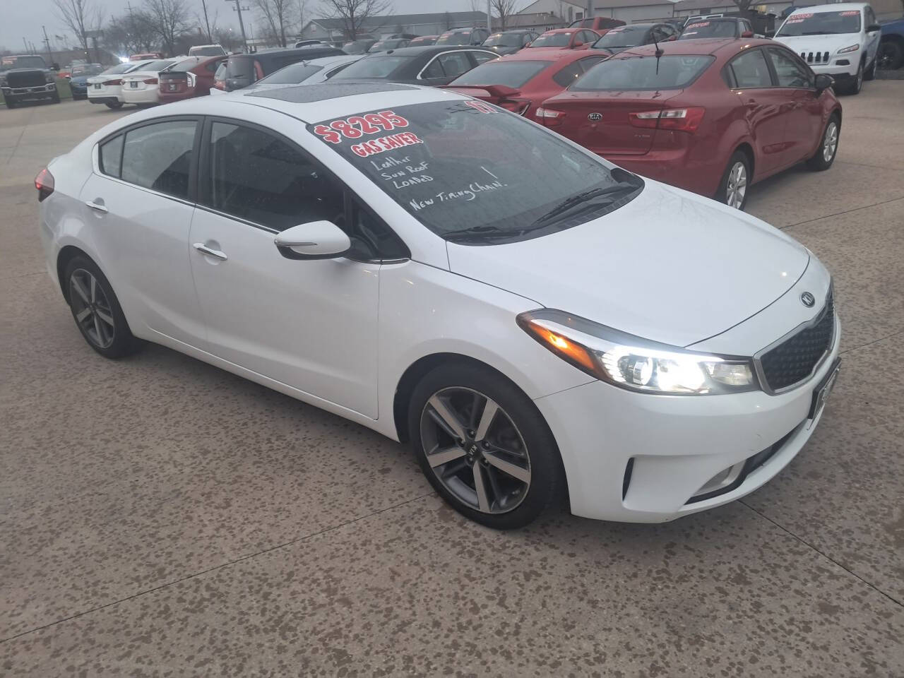 White 2017 Kia Forte EX EX 4dr Sedan 1