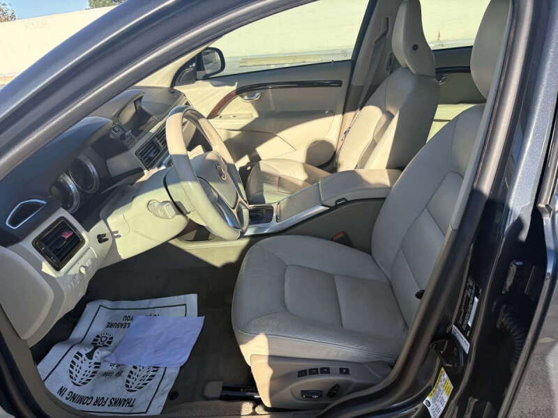 2013 Volvo S80 3.2 Platinum