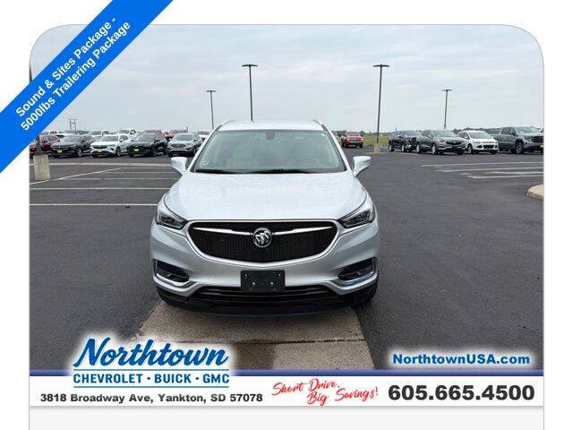 2021 Buick Enclave Essence
