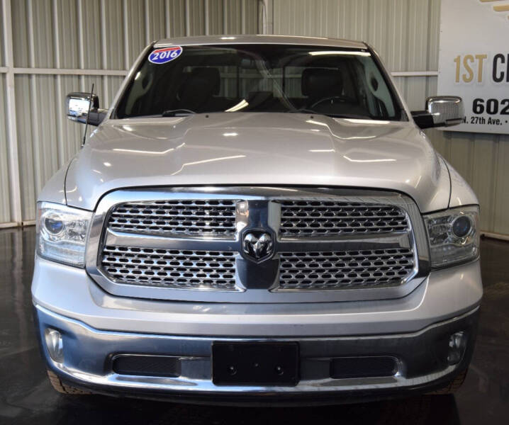 2016 RAM Ram 1500 Pickup Laramie photo 8