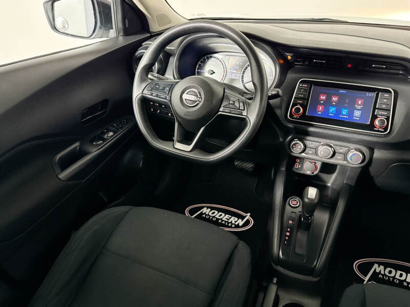 2023 Nissan Kicks S