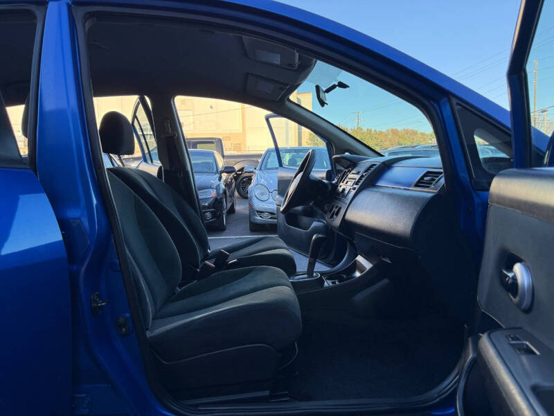 2012 Nissan Versa 1.8 S