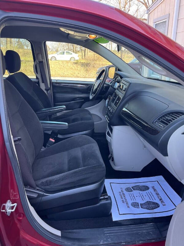 2016 Dodge Grand Caravan American Value Package