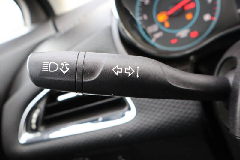 2018 Chevrolet Cruze LT Auto