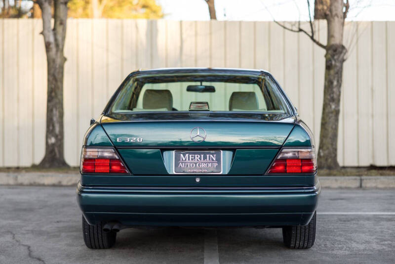 1994 Mercedes-Benz E-Class E 320