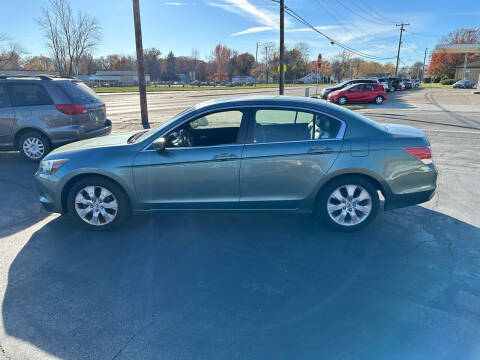 2009 Honda Accord for sale at McCormick Motors in Decatur IL