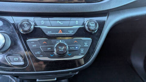 2018 Chrysler Pacifica Touring Plus