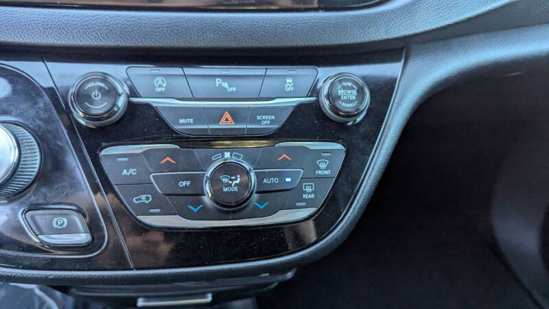 2018 Chrysler Pacifica Touring Plus