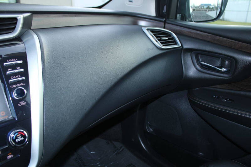 2023 Nissan Murano Platinum