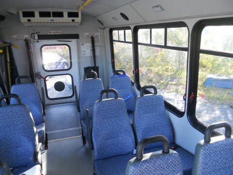 2013 Ford E-Series E-450 SD