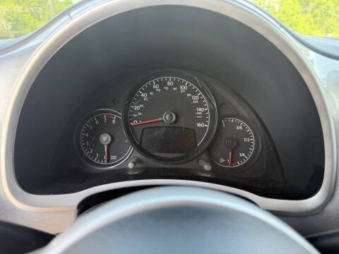 2012 Volkswagen Beetle 2.5L