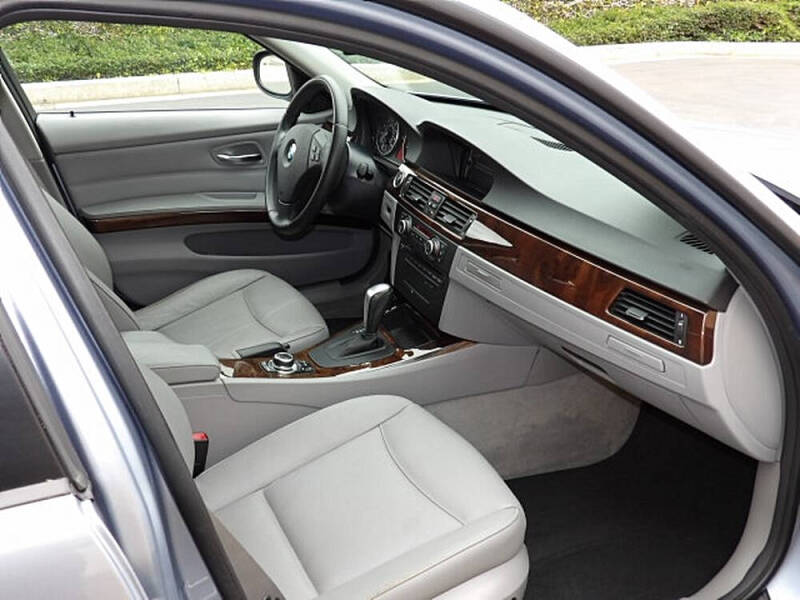 2011 BMW 3 Series 328i