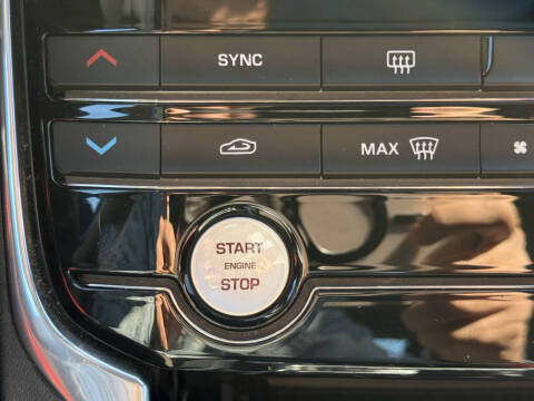 2016 Jaguar XF R-Sport