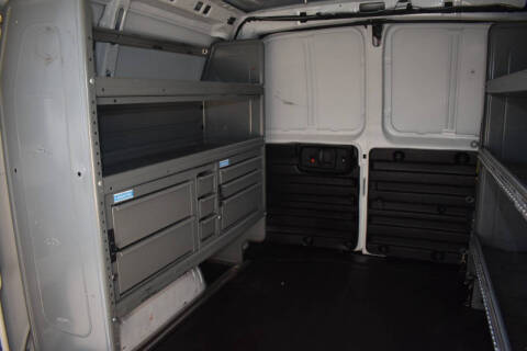 2021 Chevrolet Express 2500