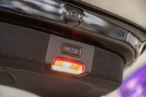 2017 Porsche Cayenne Platinum Edition