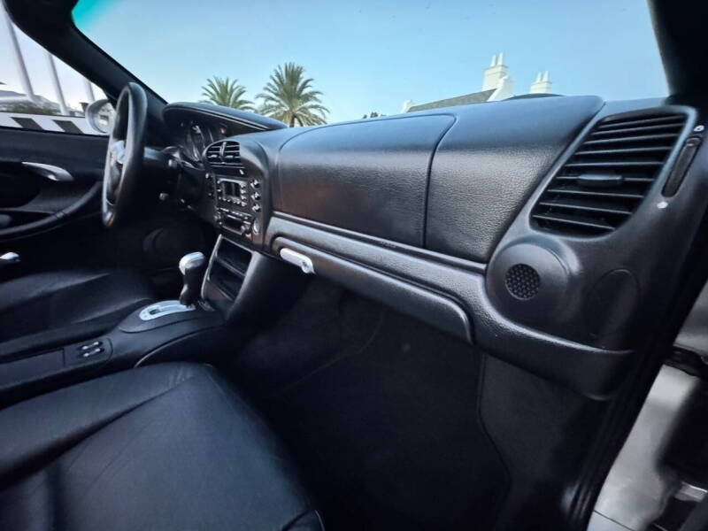 2004 Porsche Boxster