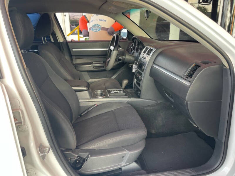 2010 Dodge Charger SXT