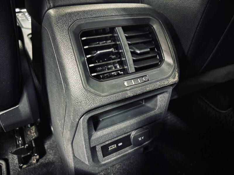 2020 Volkswagen Tiguan SE