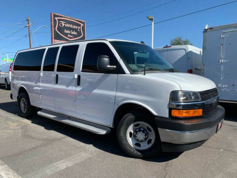 2017 Chevrolet Express LT 3500