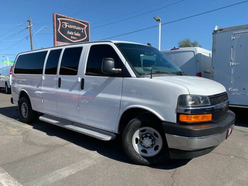 2017 Chevrolet Express LT 3500