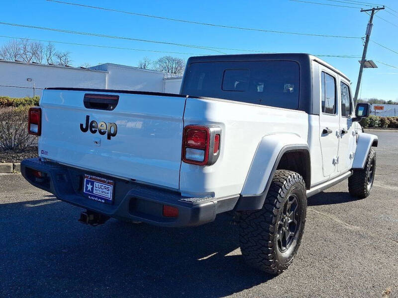 2022 Jeep Gladiator Willys