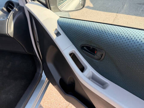 2008 Toyota Yaris