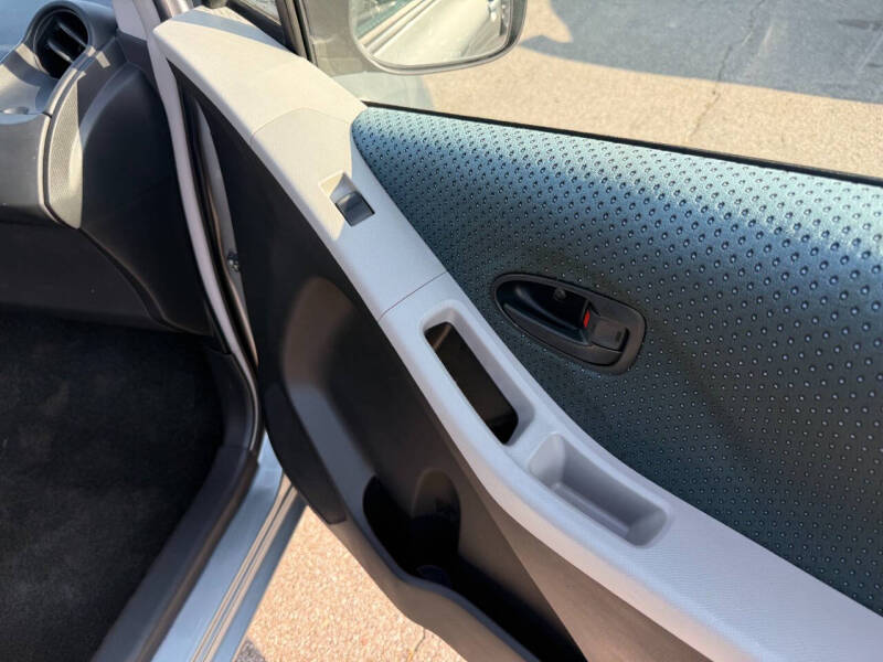 2008 Toyota Yaris