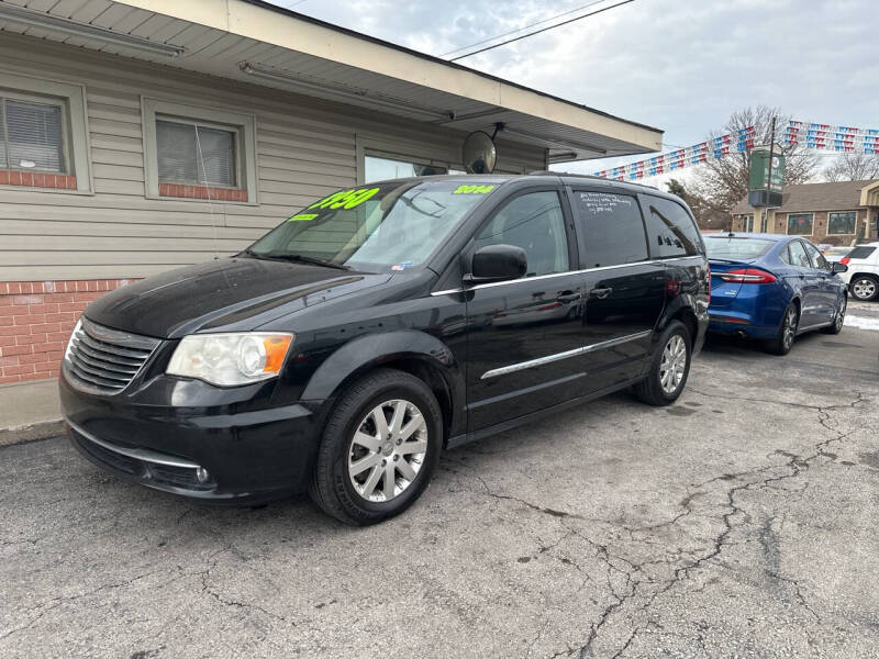 2014 Chrysler Town and Country for sale at AA Auto Sales in Independence MO