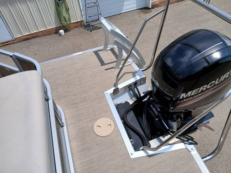 2017 Bennington SX24 SLX3 TT