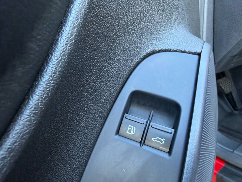 2013 Volkswagen Eos Lux SULEV