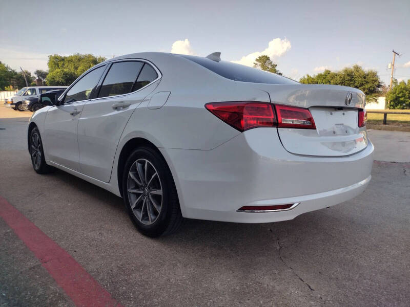 2019 Acura TLX