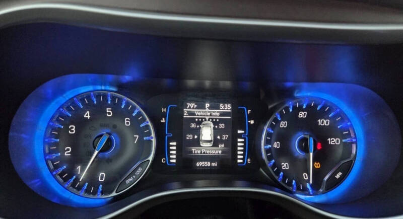 2019 Chrysler Pacifica Touring L