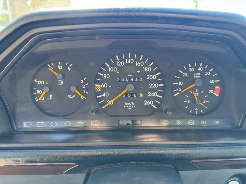 1995 Mercedes-Benz E-Class