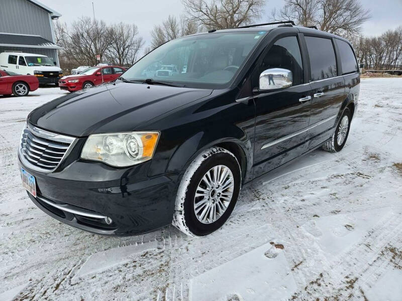 2011 town and country limited for sale