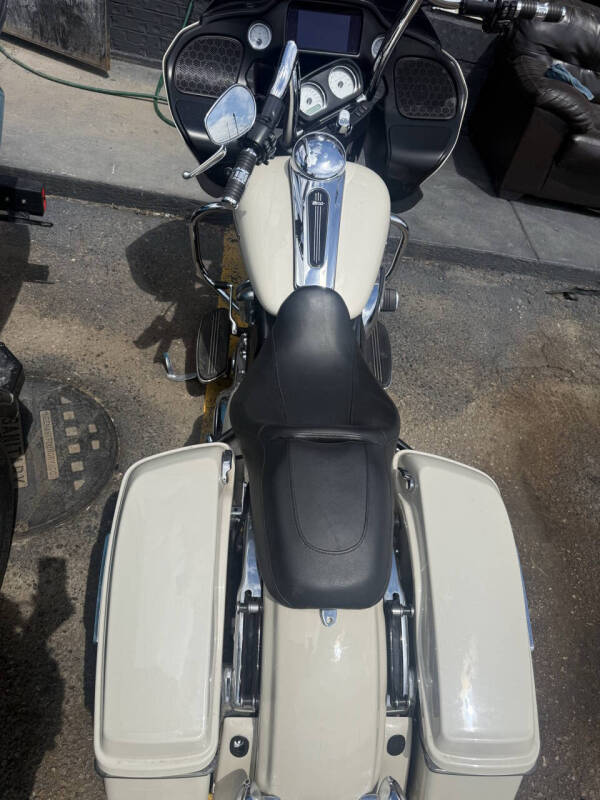 2022 Harley-Davidson Road Glide