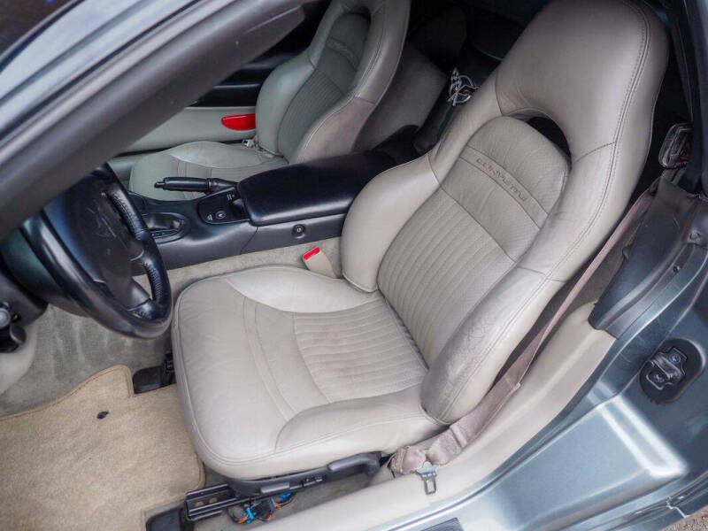 2003 Chevrolet Corvette