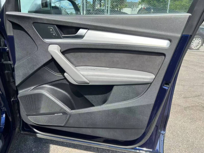 2019 Audi SQ5 3.0T quattro Premium Plus