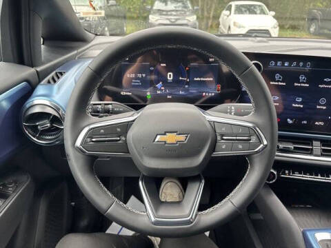 2026 Chevrolet Equinox EV LT 2