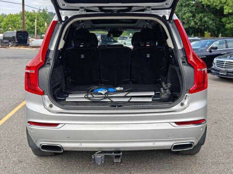 2017 Volvo XC90 T8 eAWD Inscription