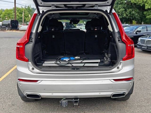 2017 Volvo XC90 T8 eAWD Inscription
