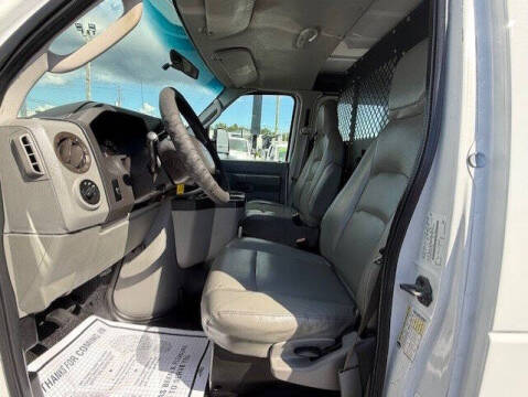 2009 Ford E-Series E-350 SD
