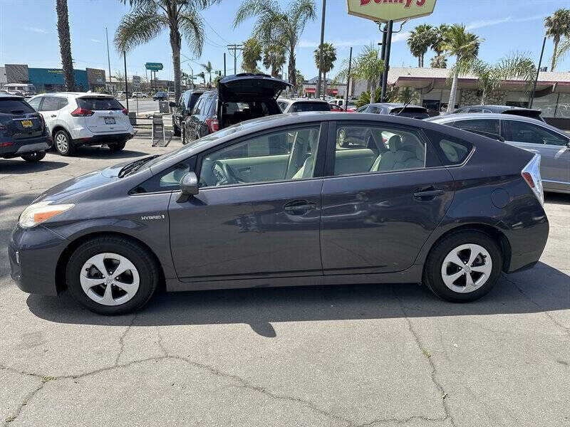 2013 Toyota Prius Two