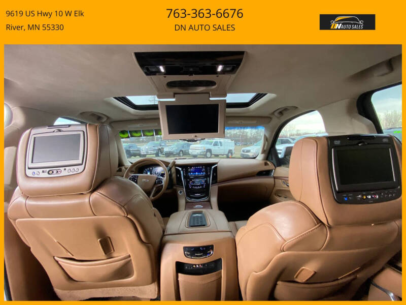 2016 Cadillac Escalade Platinum