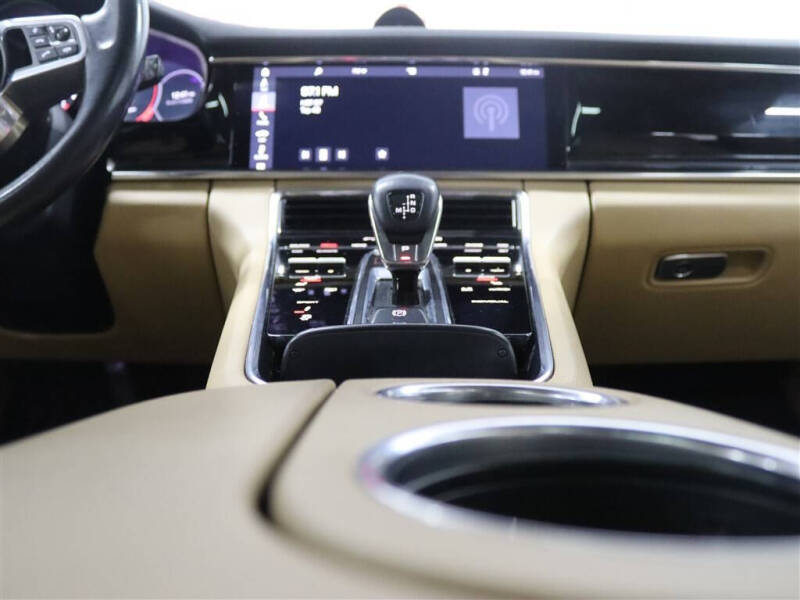 2020 Porsche Panamera