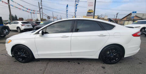 2016 Ford Fusion SE
