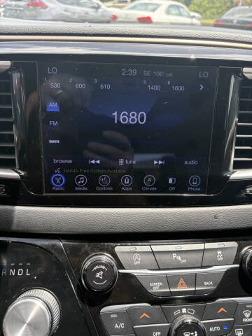 2017 Chrysler Pacifica Touring-L