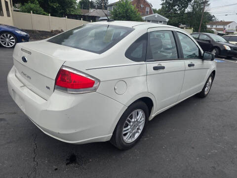 2010 Ford Focus SE