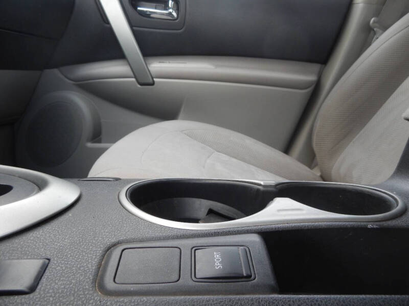 2012 Nissan Rogue S
