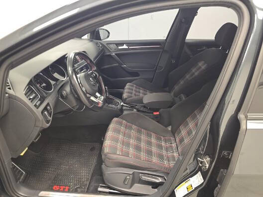 2017 Volkswagen Golf GTI S
