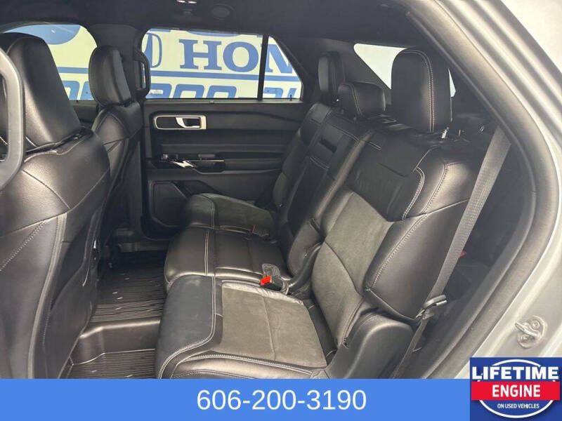 2023 Ford Explorer ST